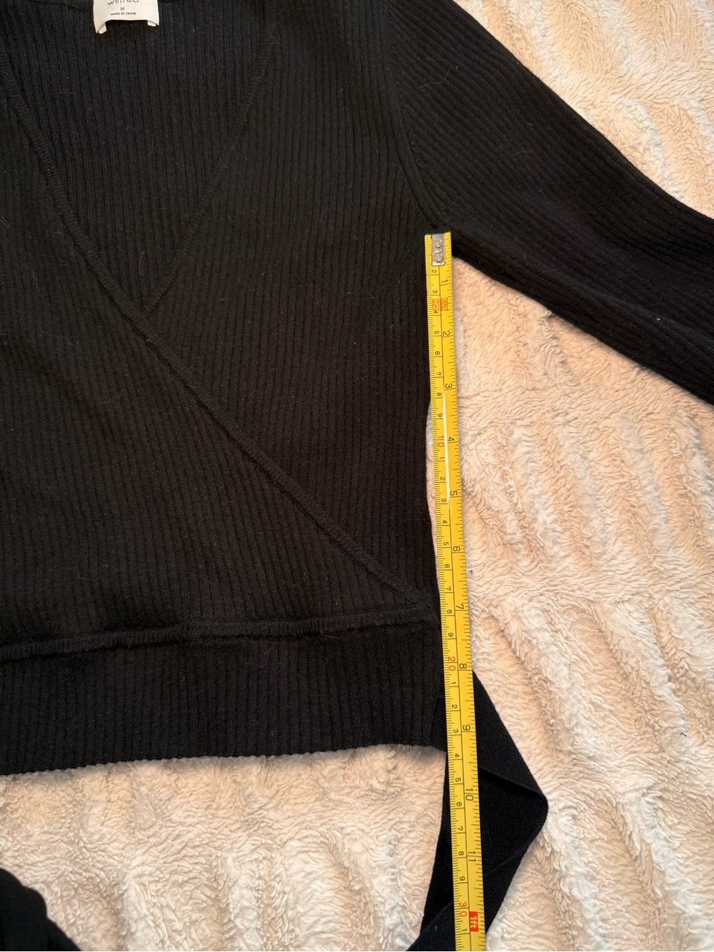 Aritzia Wilfred Black Ribbed Wrap Sweater Top Size M - Picture 8 of 10